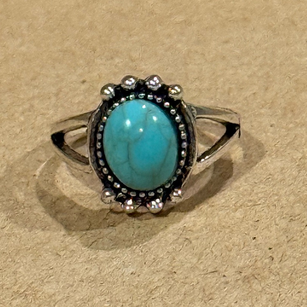 NEW Turquoise Ring Size 7.5
